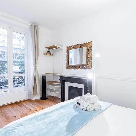Apartment Guestready - Charming Getaway In 15th *
